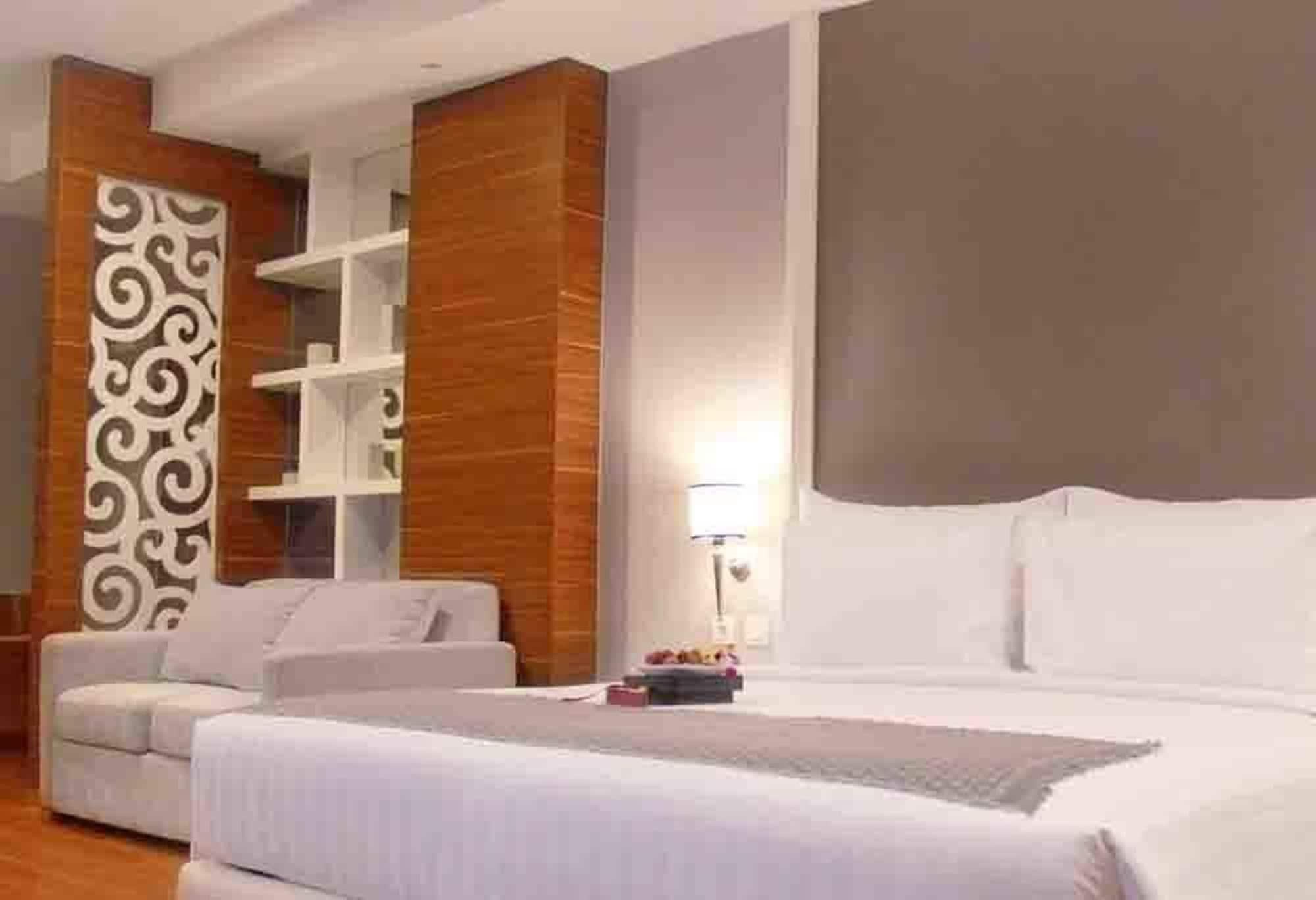 Pranaya Boutique Hotel Serpong Dış mekan fotoğraf