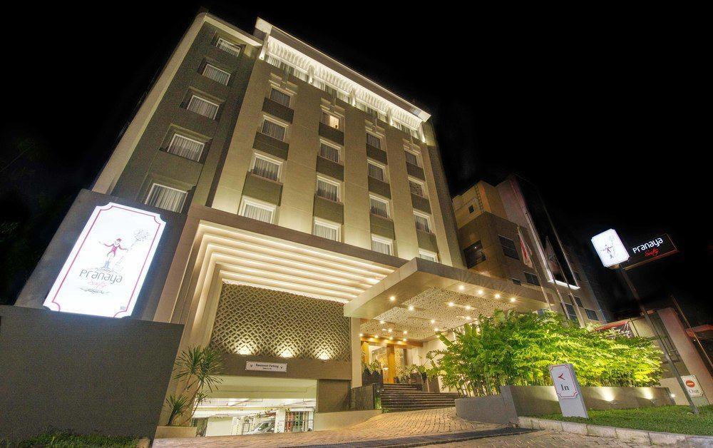 Pranaya Boutique Hotel Serpong Dış mekan fotoğraf