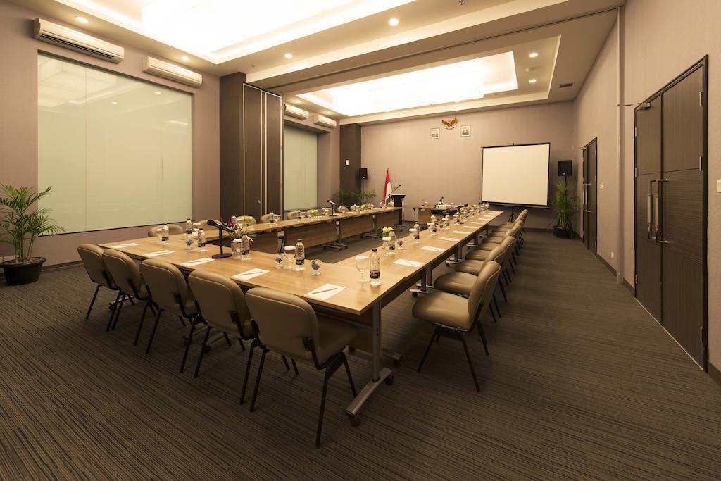 Pranaya Boutique Hotel Serpong Dış mekan fotoğraf